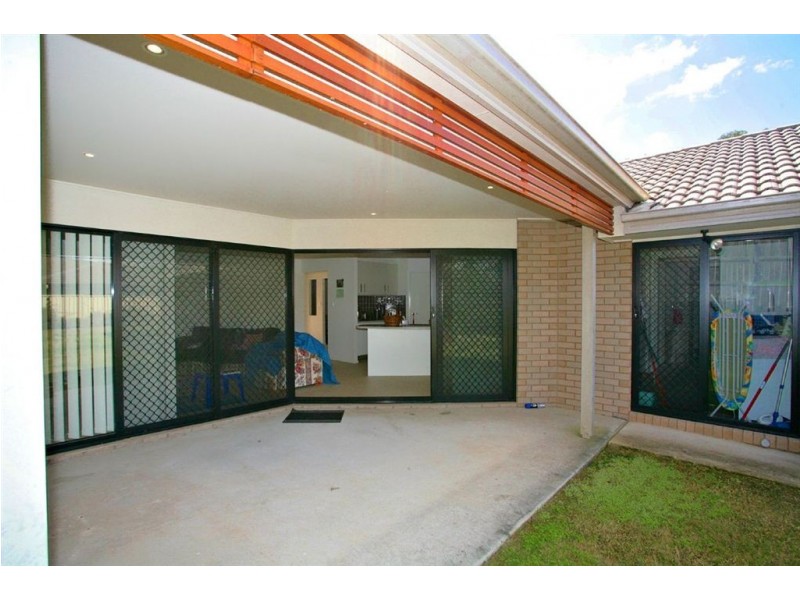 4 Zoe Place, Moggill QLD 4070