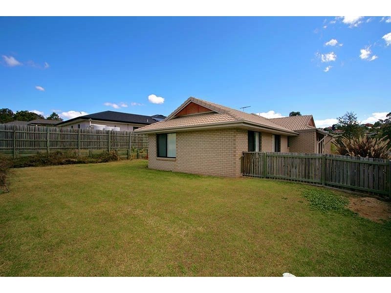 4 Zoe Place, Moggill QLD 4070