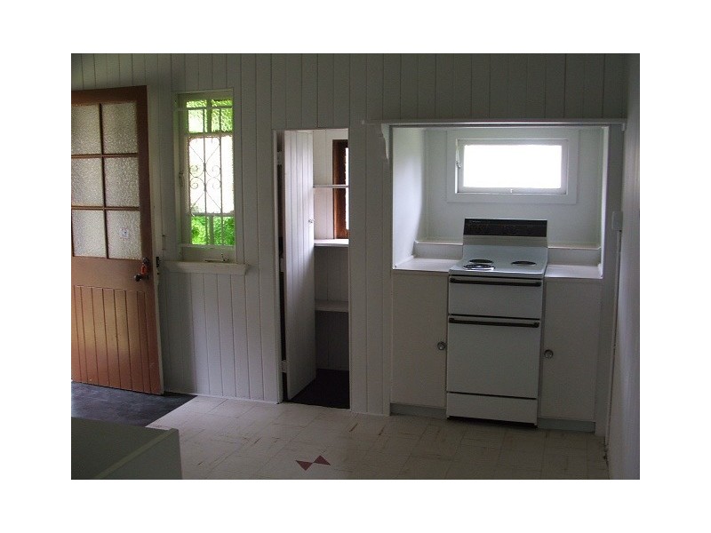 22 Brookfield Rd, Kenmore QLD 4069