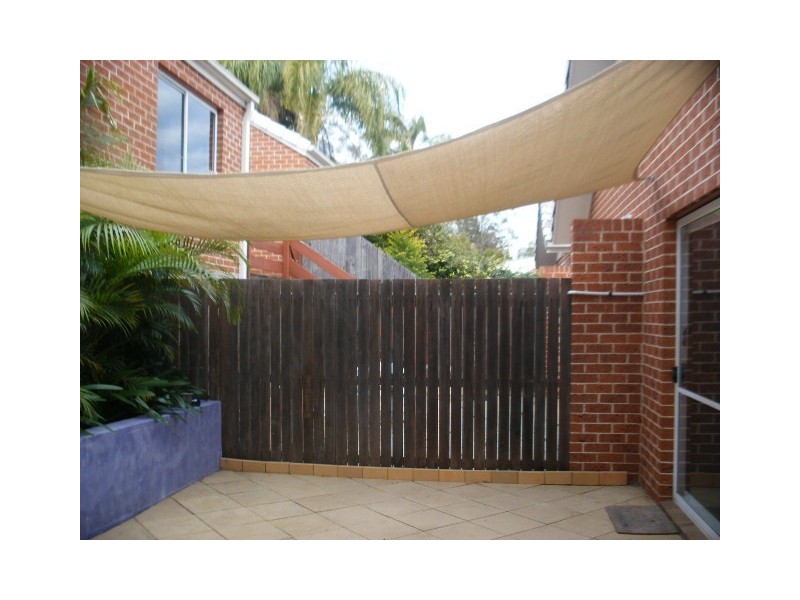 12/67 Brookfield Road, Kenmore QLD 4069