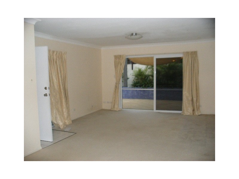 12/67 Brookfield Road, Kenmore QLD 4069