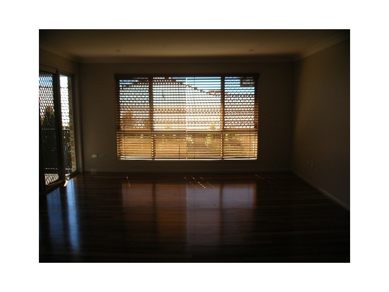 31 Rise Place, Moggill QLD 4070