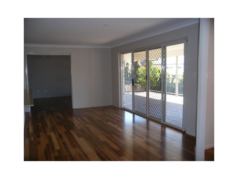 31 Rise Place, Moggill QLD 4070