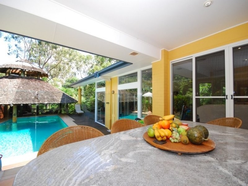 23 Yarawa Street, Kenmore QLD 4069