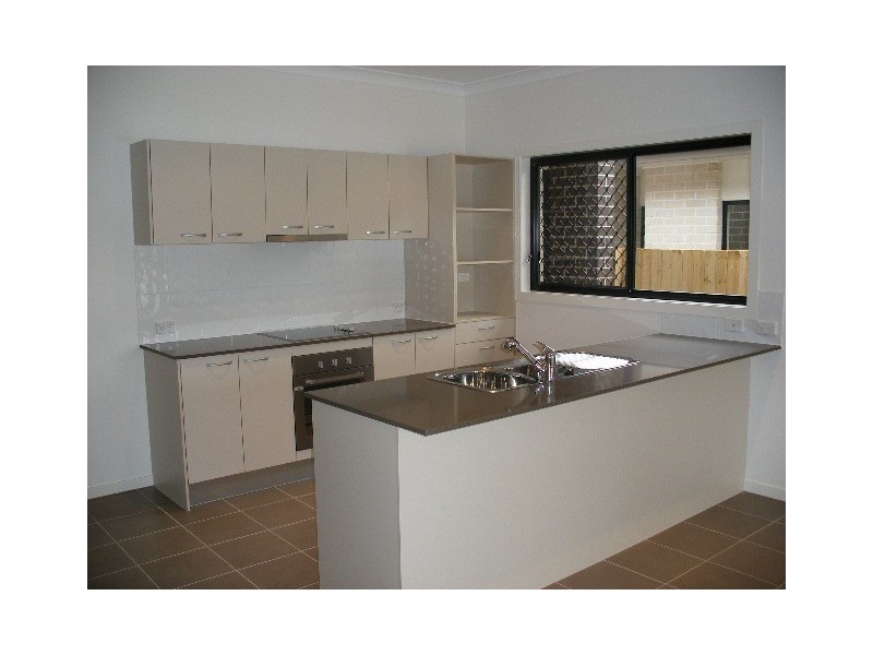 3/98 Joseph Ave, Moggill QLD 4070