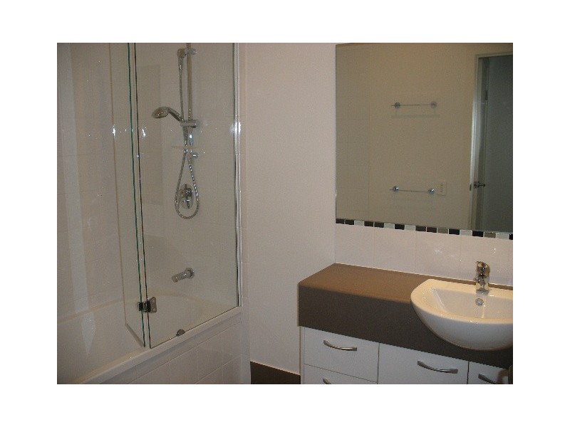 3/98 Joseph Ave, Moggill QLD 4070