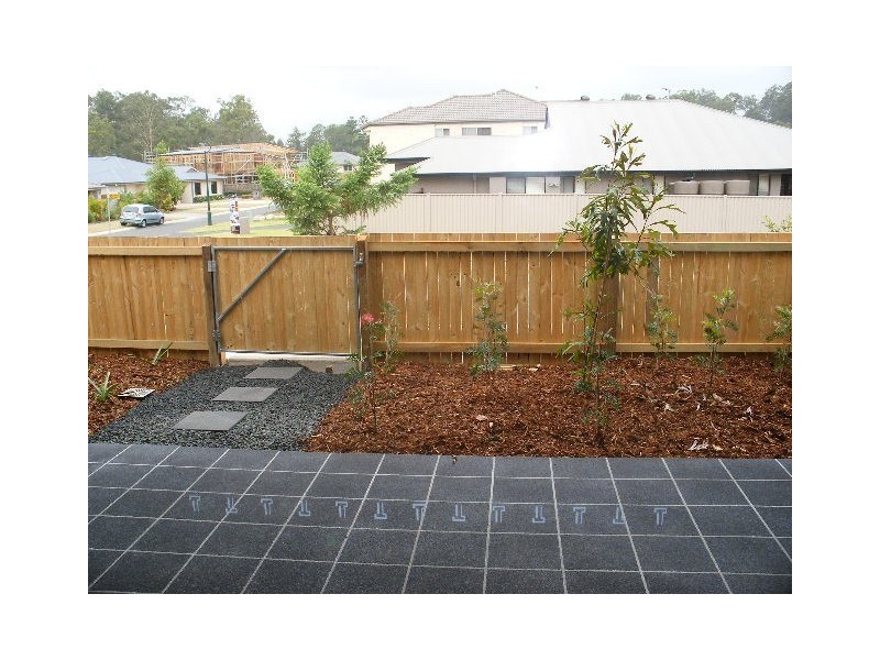 3/98 Joseph Ave, Moggill QLD 4070