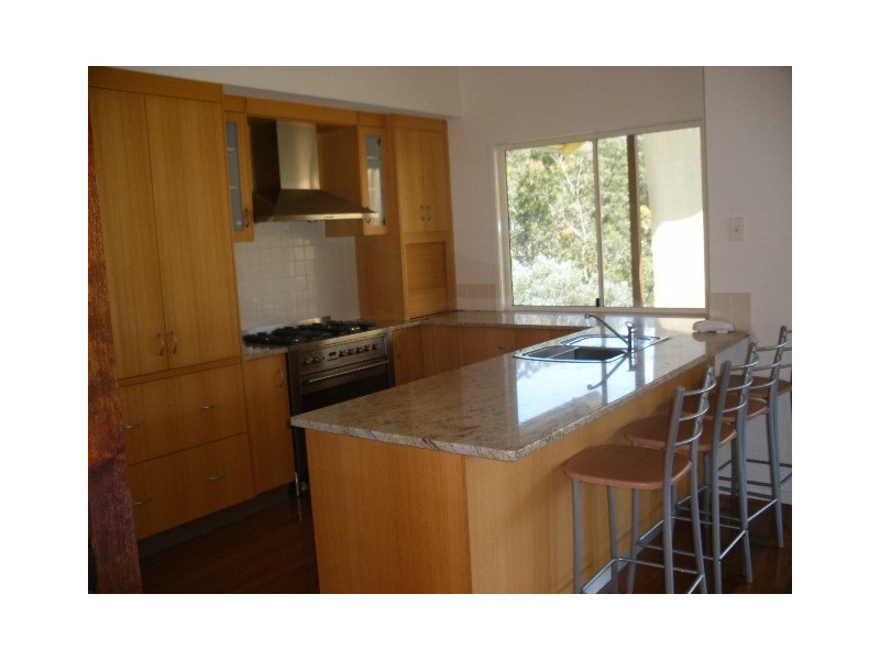 5 Tallowood Drive, Pullenvale QLD 4069