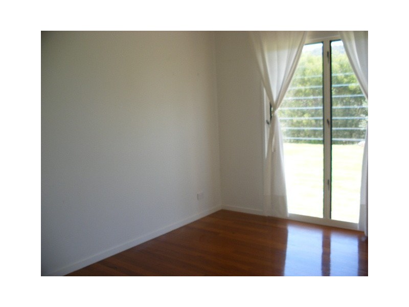 5 Tallowood Drive, Pullenvale QLD 4069