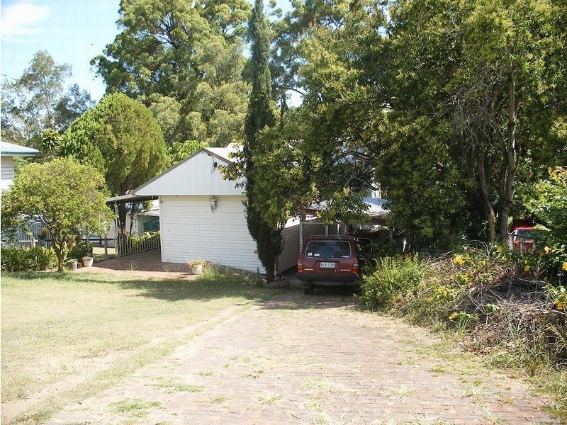 1092 Moggill Road, Kenmore QLD 4069