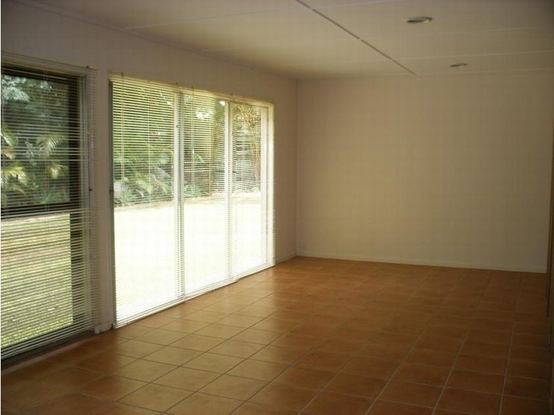 35 Spinkbrae St, Fig Tree Pocket QLD 4069