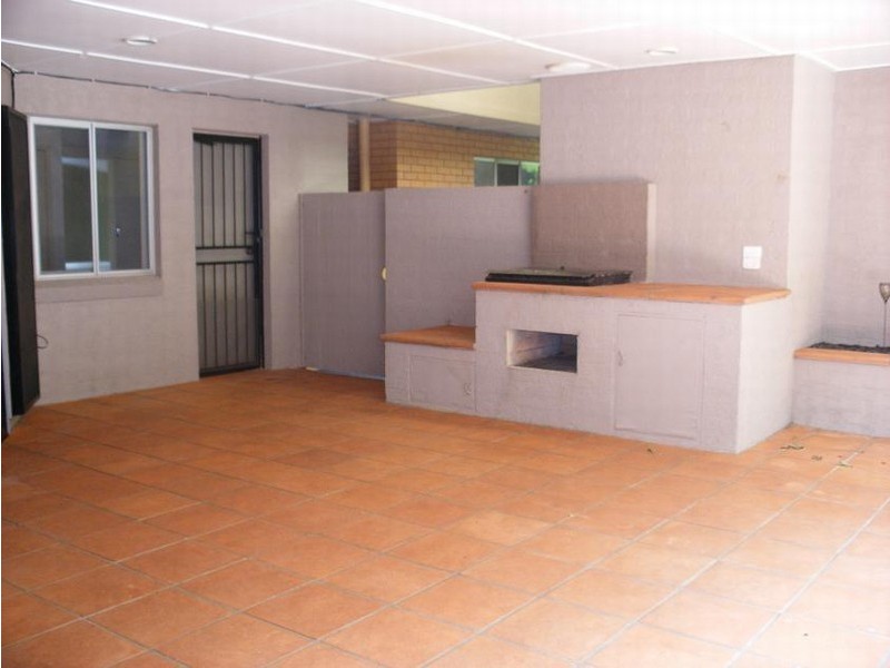 35 Spinkbrae St, Fig Tree Pocket QLD 4069