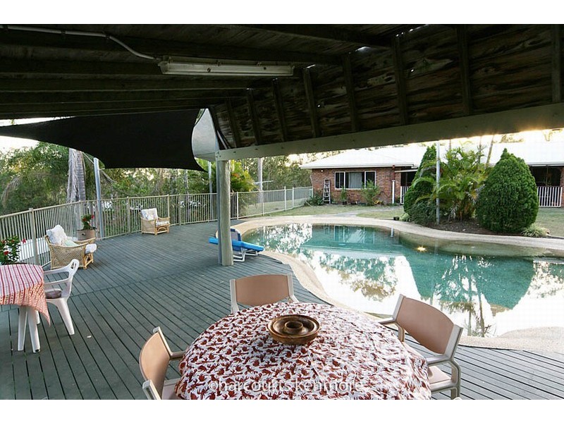183 Lake Manchester Rd, Mount Crosby QLD 4306