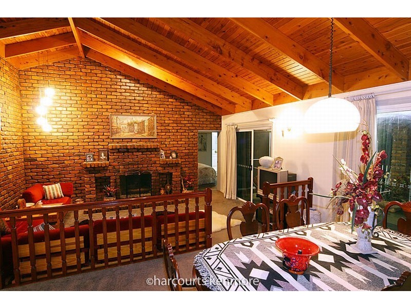 183 Lake Manchester Rd, Mount Crosby QLD 4306