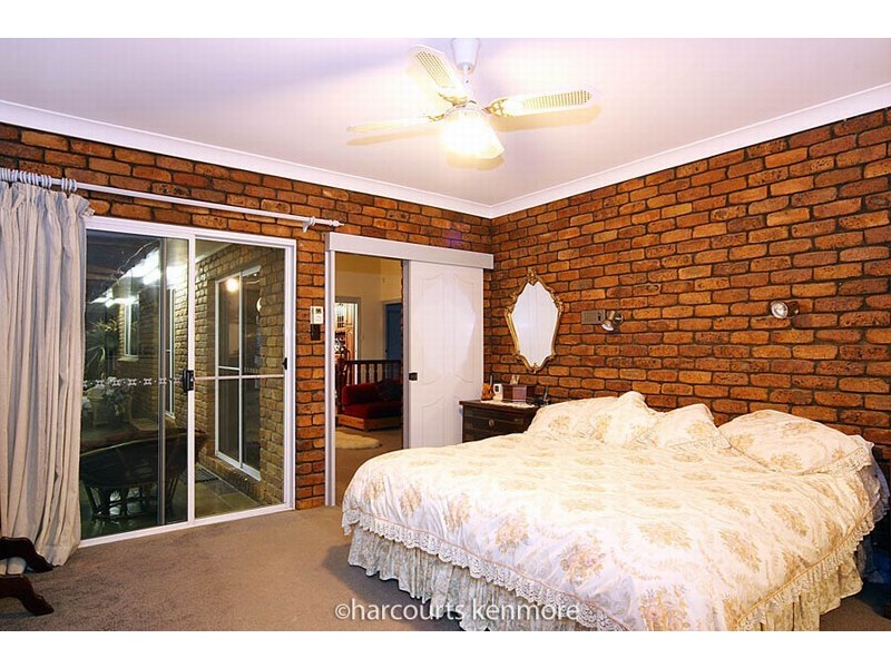 183 Lake Manchester Rd, Mount Crosby QLD 4306