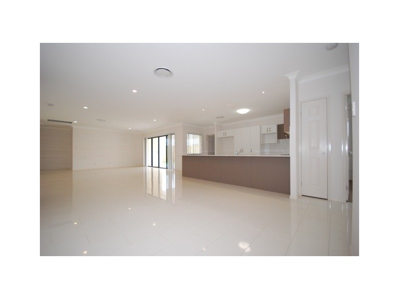 134 Beaufort Cres, Moggill QLD 4070