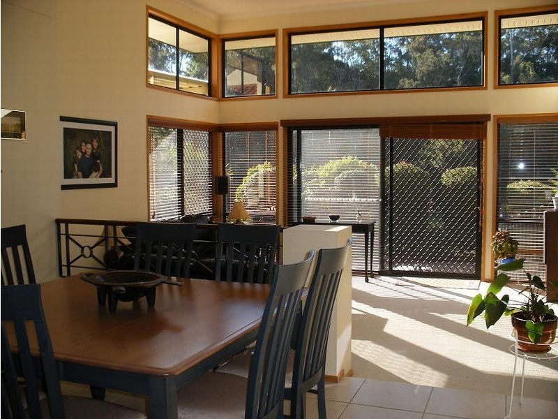 Brookfield QLD 4069
