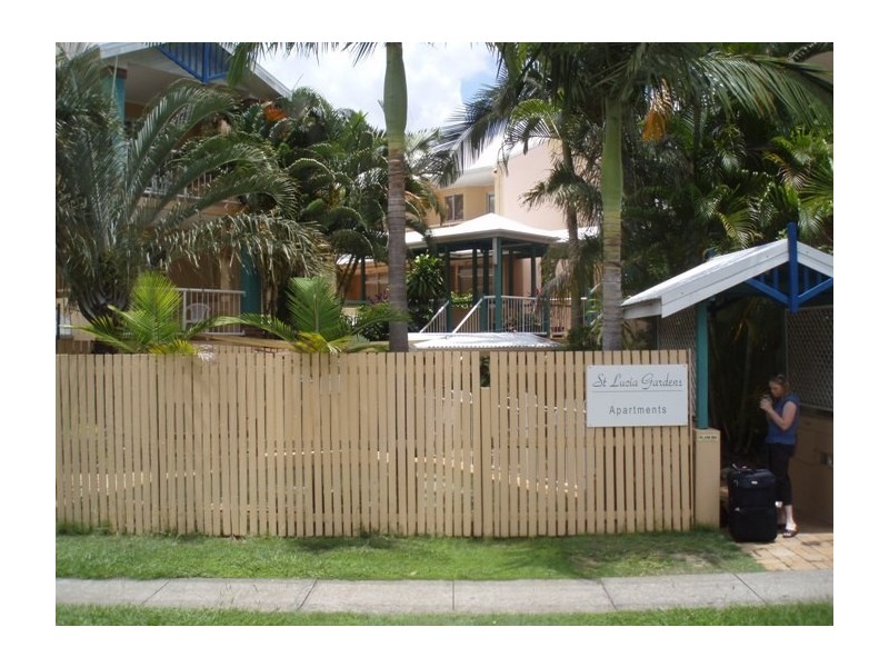119/2 Gailey, St Lucia QLD 4067