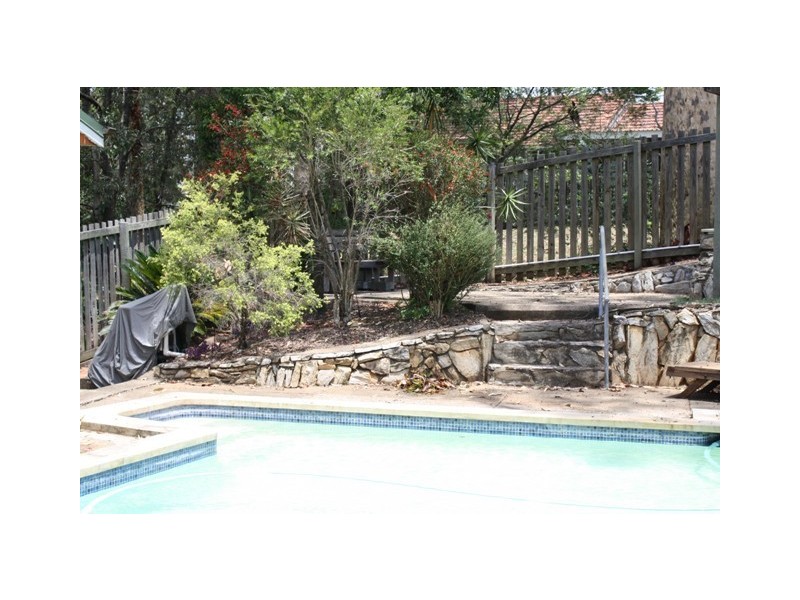 5 Norman Street, Fig Tree Pocket QLD 4069