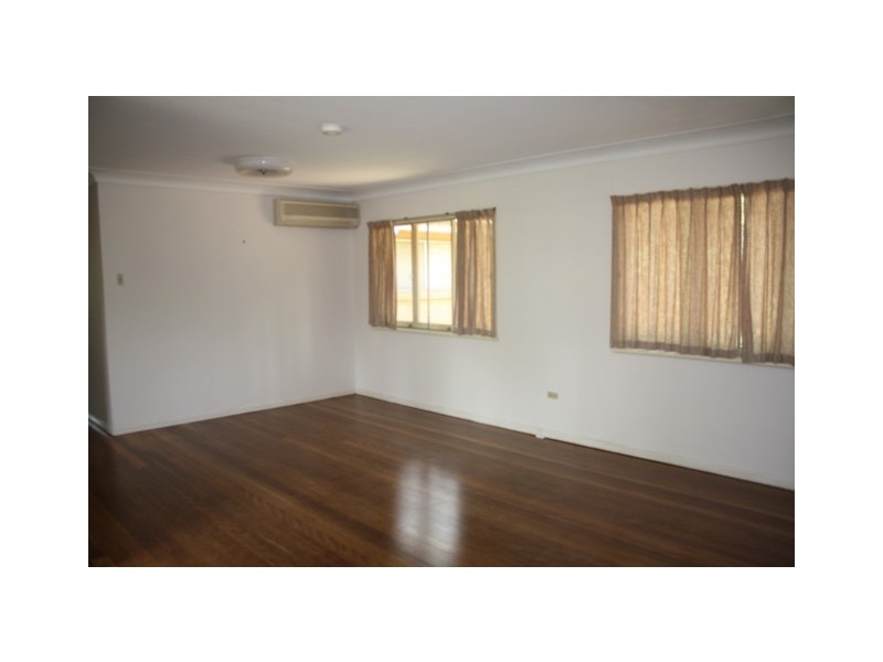 5 Norman Street, Fig Tree Pocket QLD 4069