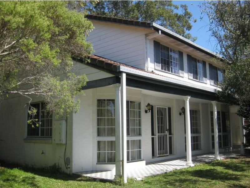 60 Diamantina Street, Chapel Hill QLD 4069