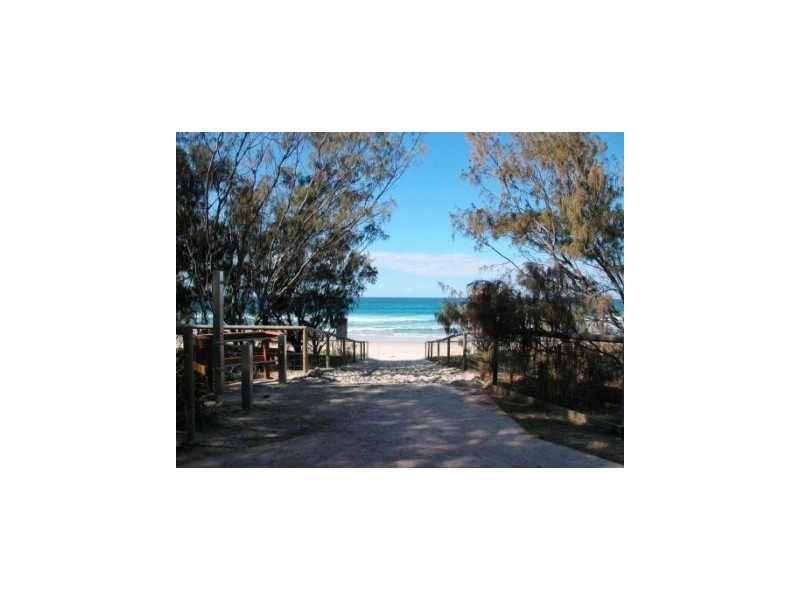 7/2 Britannia Avenue, Broadbeach QLD 4218