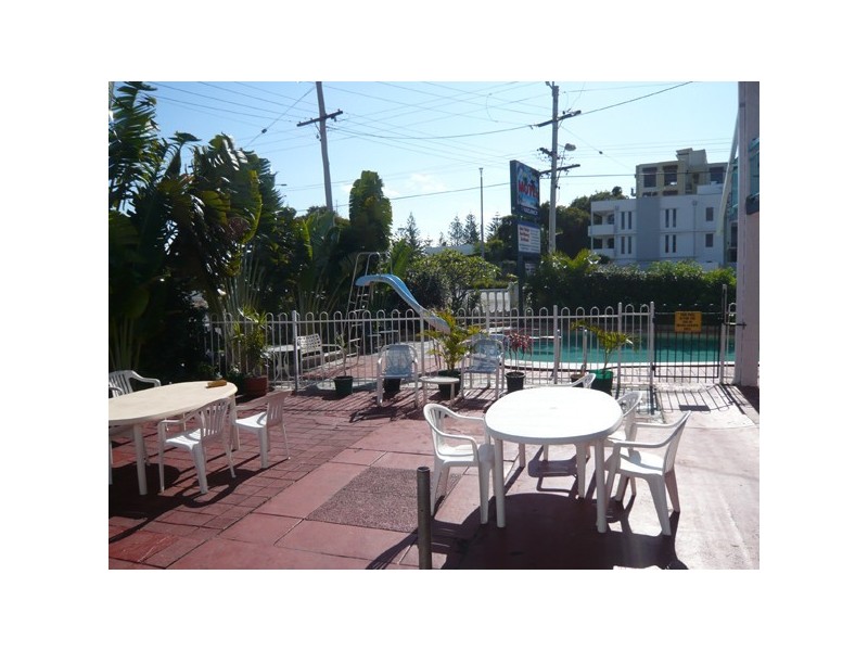 2016 Gold Coast Highway, Miami QLD 4220