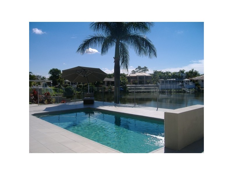 12 Martinique Way, Clear Island Waters QLD 4226