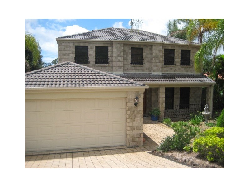 35 Tullamarine Drive, Robina QLD 4226