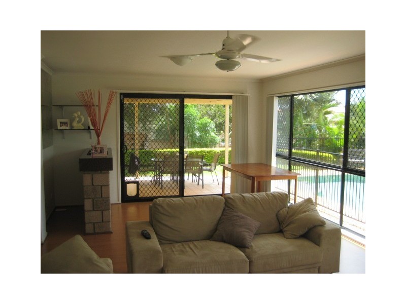 35 Tullamarine Drive, Robina QLD 4226