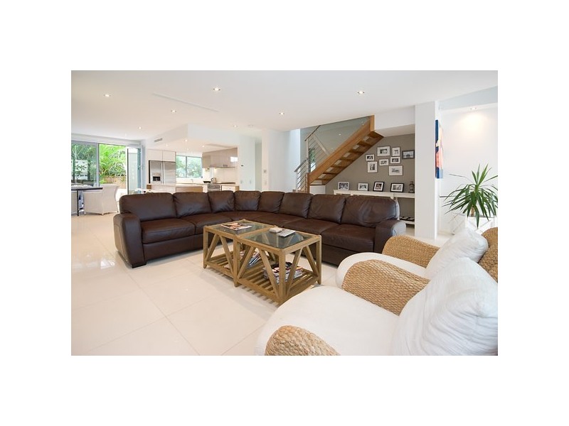 14A Lavarack Road, Mermaid Beach QLD 4218