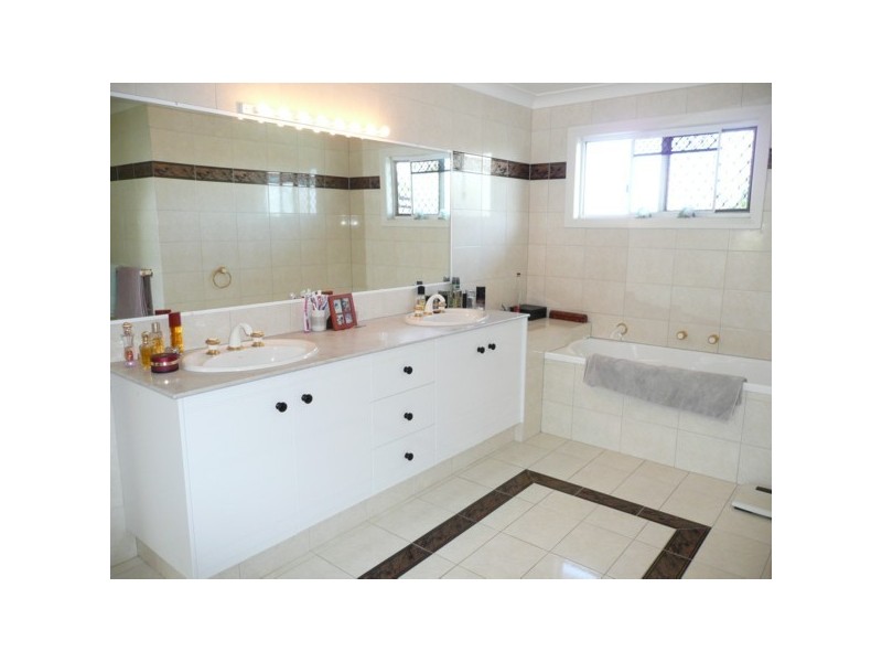 Lot 145 RP 216161 Cessnock Close, Mermaid Waters QLD 4218