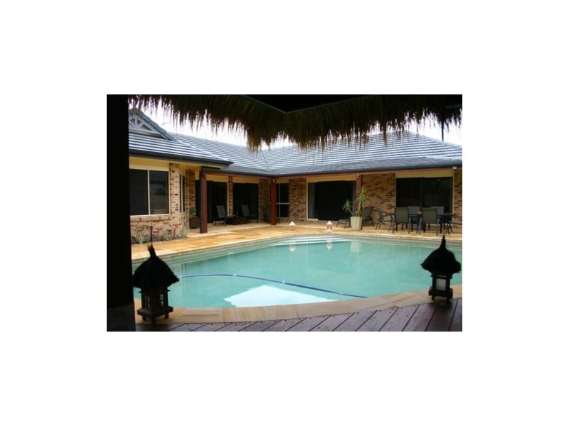5 Kuranda Drive, Robina QLD 4226