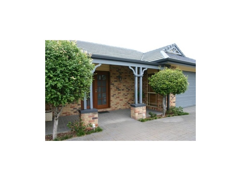 5 Kuranda Drive, Robina QLD 4226