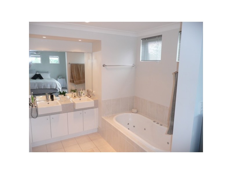 Lot 146 RP 89821 Monte Vista Court, Broadbeach Waters QLD 4218