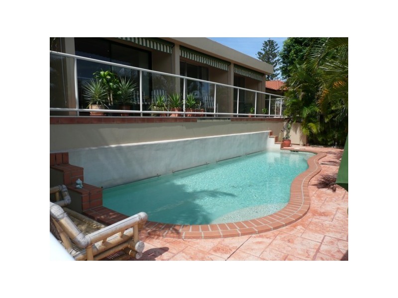 51  RP90789 Lakeside Avenue, Broadbeach Waters QLD 4218
