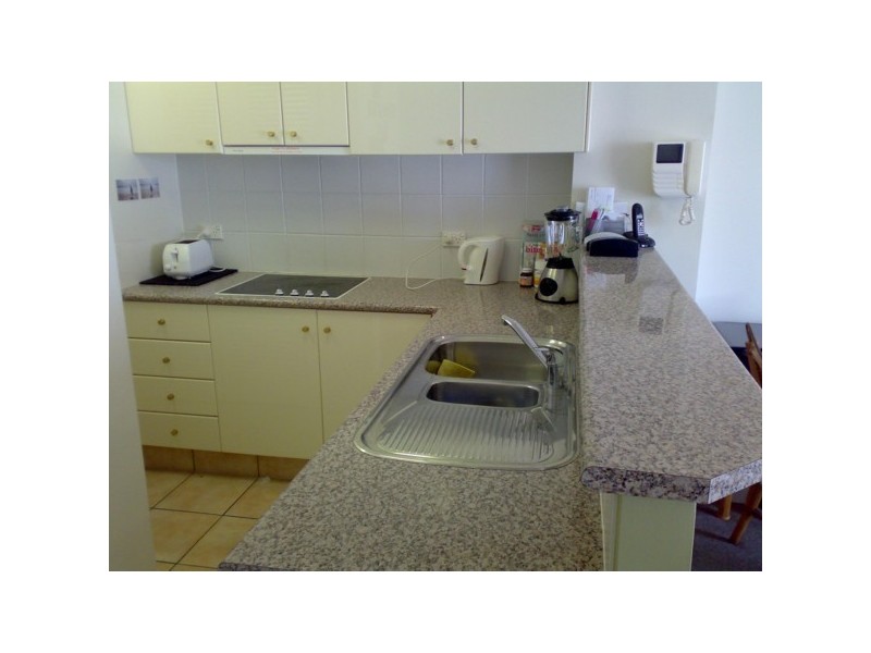 809/9 Beach Parade, Surfers Paradise QLD 4217