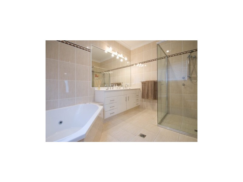 Lot 131 RP 216160 Cessnock Close, Mermaid Waters QLD 4218