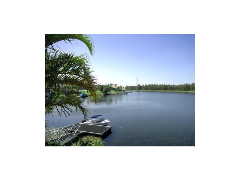 81 Port Jackson Boulevard, Clear Island Waters QLD 4226