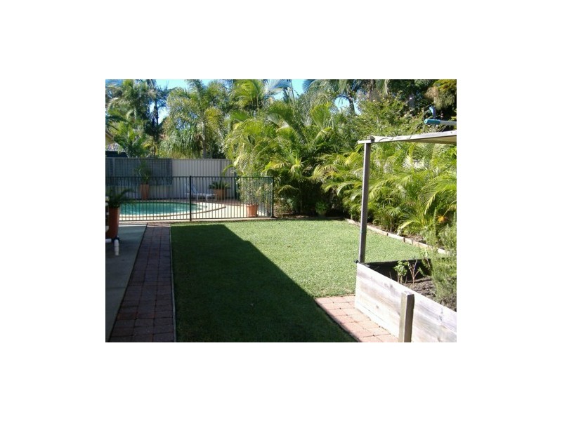 3 Homebush Drive, Robina QLD 4226