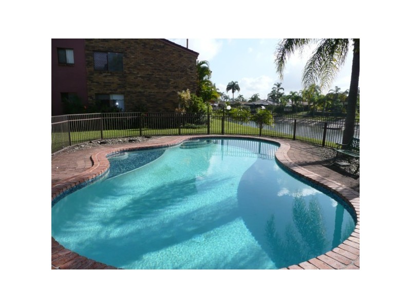 6/22 Dunlop Court, Mermaid Waters QLD 4218