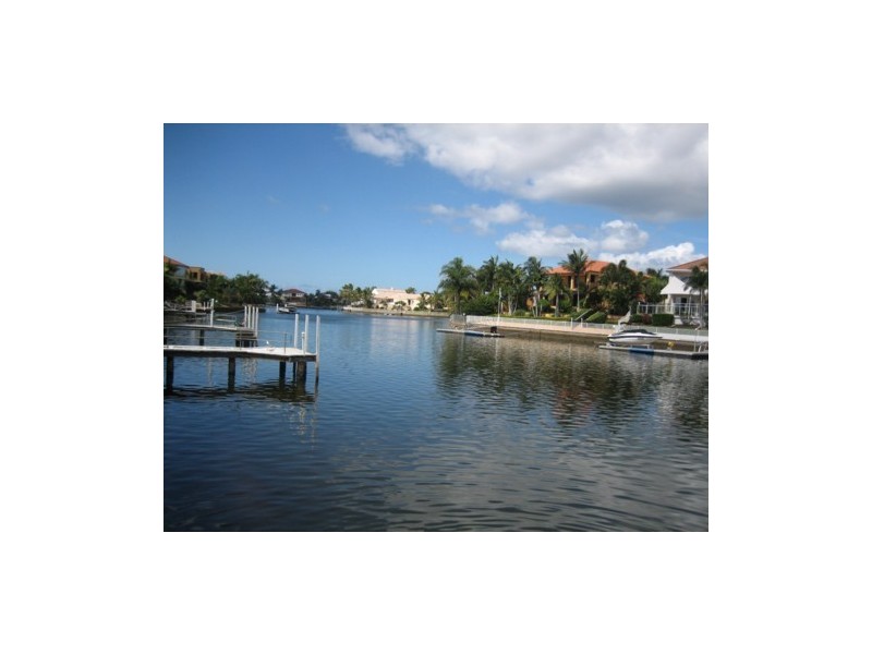 3 Montego Court, Mermaid Waters QLD 4218