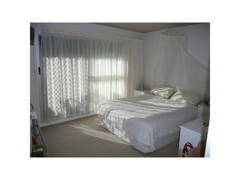 3/70 Marine Parade, Miami QLD 4220