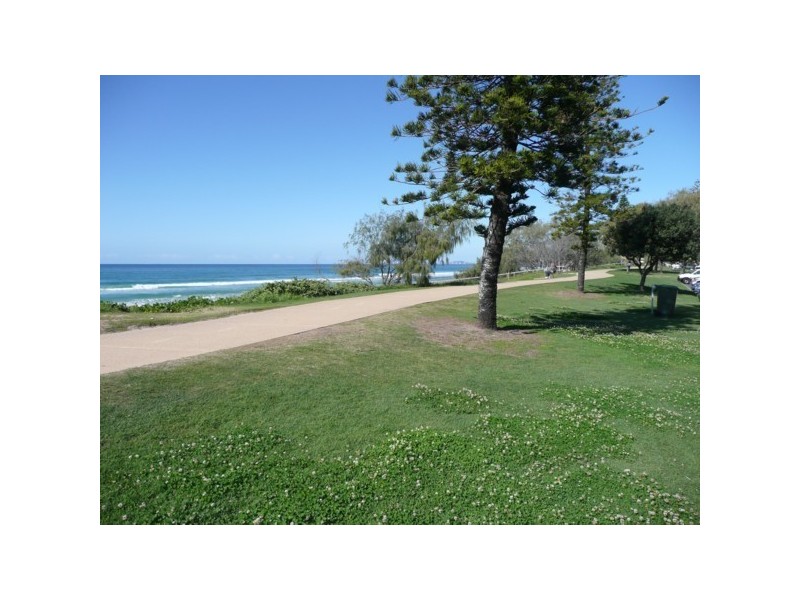 3/70 Marine Parade, Miami QLD 4220