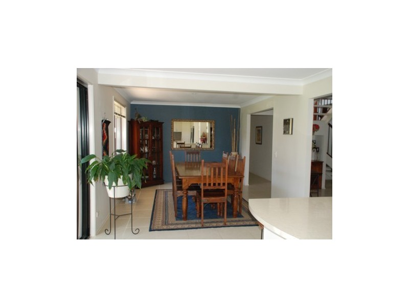 36 Firmin Court, Mermaid Waters QLD 4218