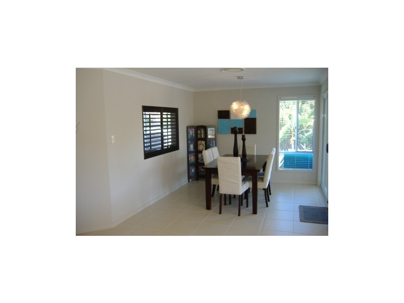 55 Kalimna Drive, Broadbeach Waters QLD 4218