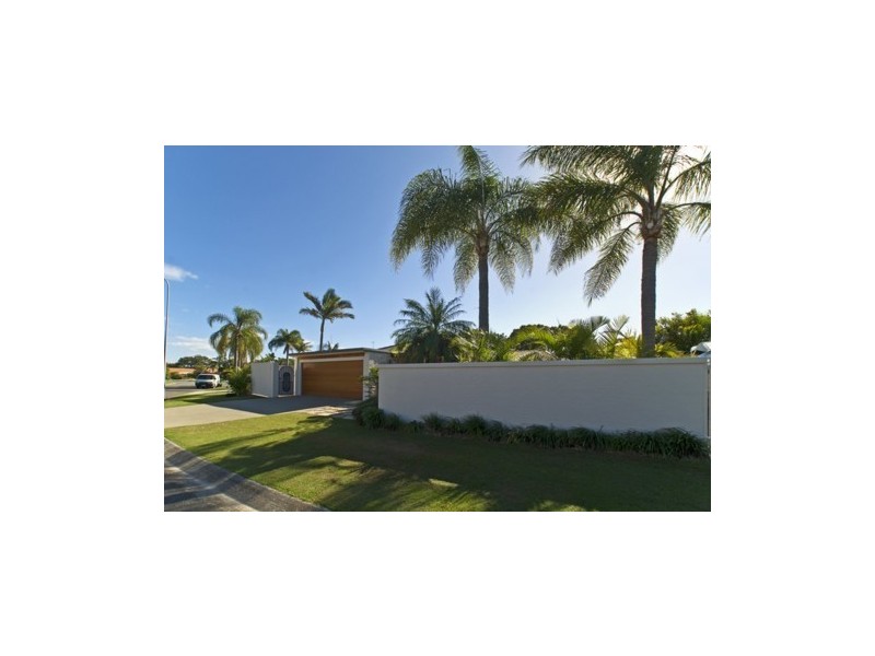 70 Volante Crescent, Mermaid Waters QLD 4218