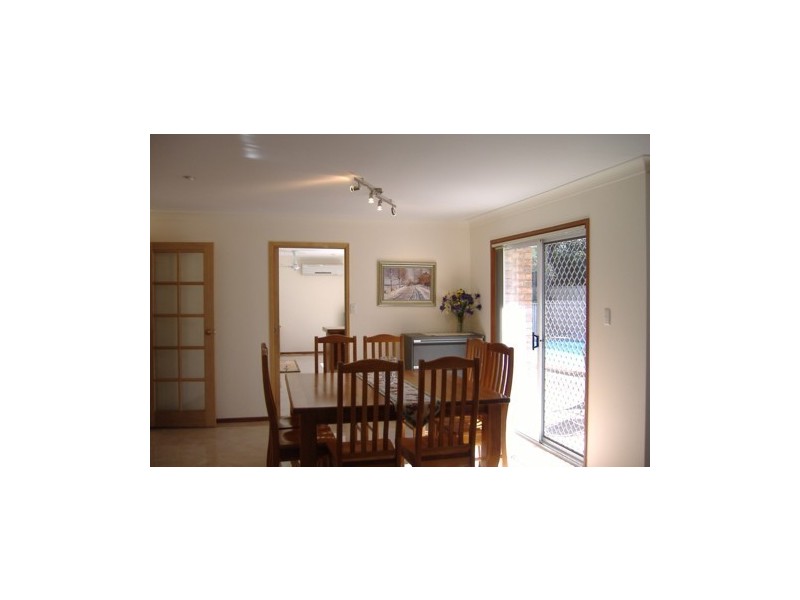 146 Barrier Reef Drive, Mermaid Waters QLD 4218