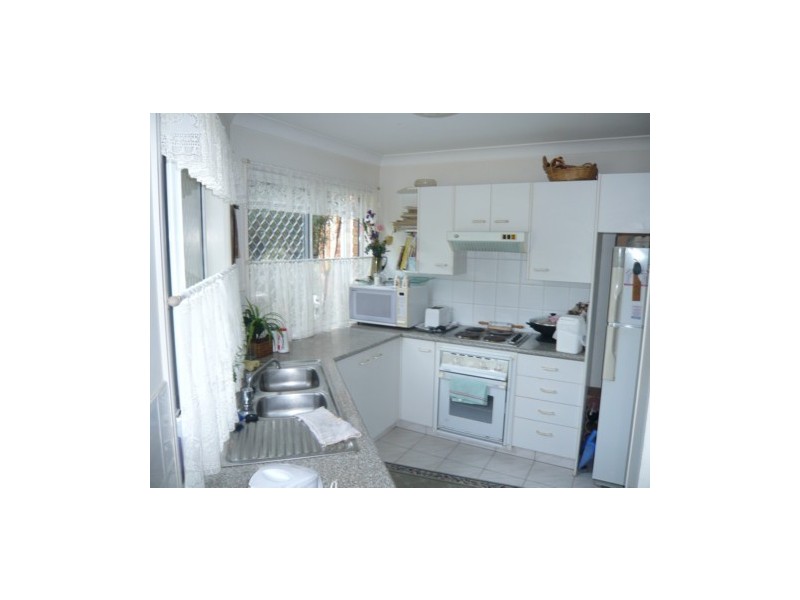 11/173 Barrier Reef Drive, Mermaid Waters QLD 4218