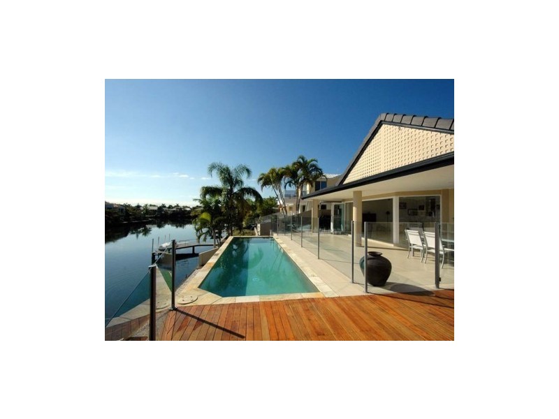 10 Montego Court, Mermaid Waters QLD 4218